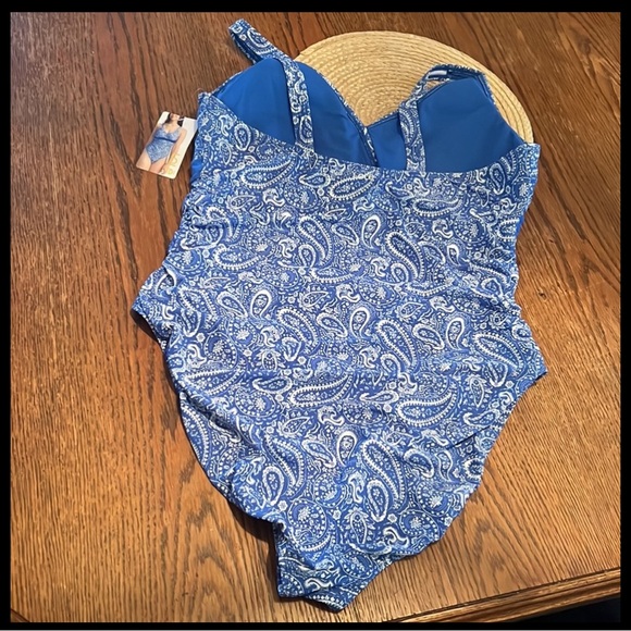 Lole Tummy Tuck One Piece Swimsuit Size 16 - Picture 4 of 10